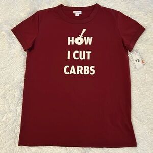 LulaRoe Liv T-shirt in Burgundy 3036